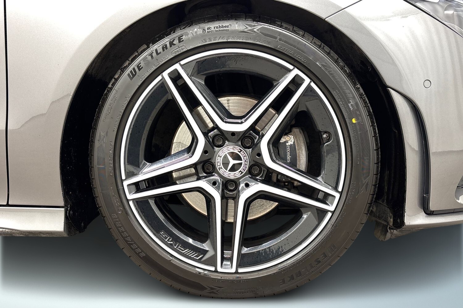 Mercedes-Benz CLA-sarja vaihtoauto