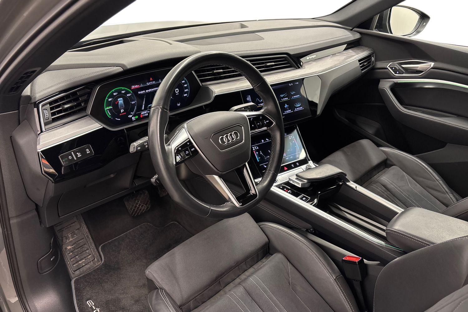 Audi Q8 e-tron vaihtoauto