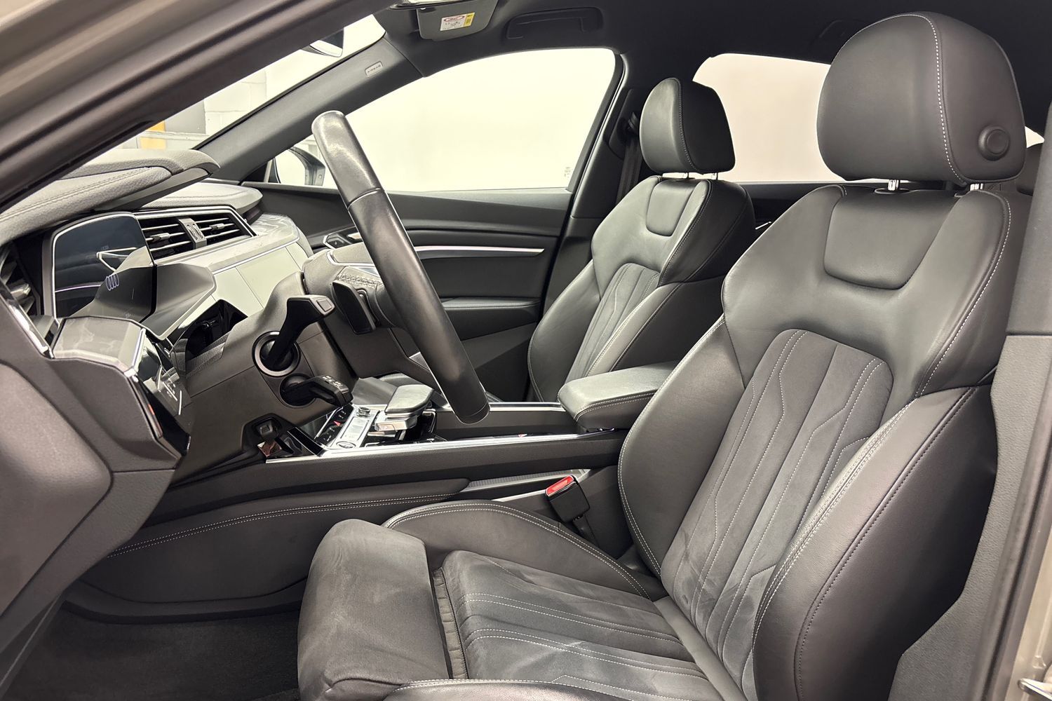 Audi Q8 e-tron vaihtoauto