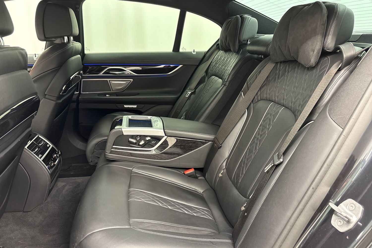 BMW 740 vaihtoauto