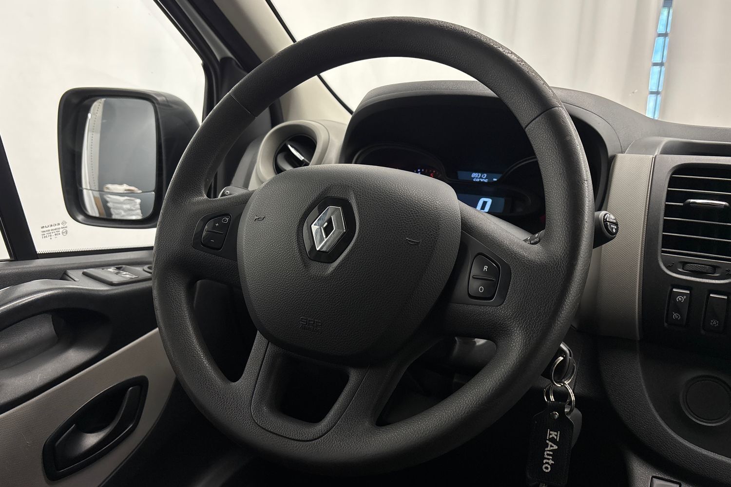 Renault Trafic vaihtoauto