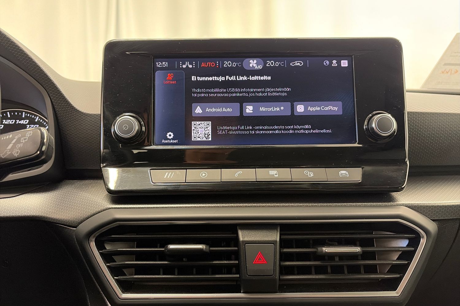 SEAT Leon Sportstourer vaihtoauto