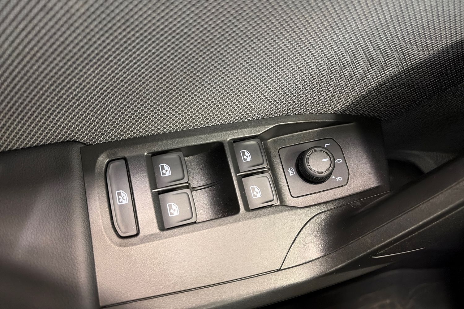 SEAT Leon Sportstourer vaihtoauto