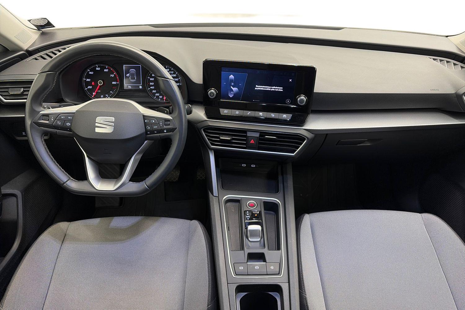 SEAT Leon Sportstourer vaihtoauto