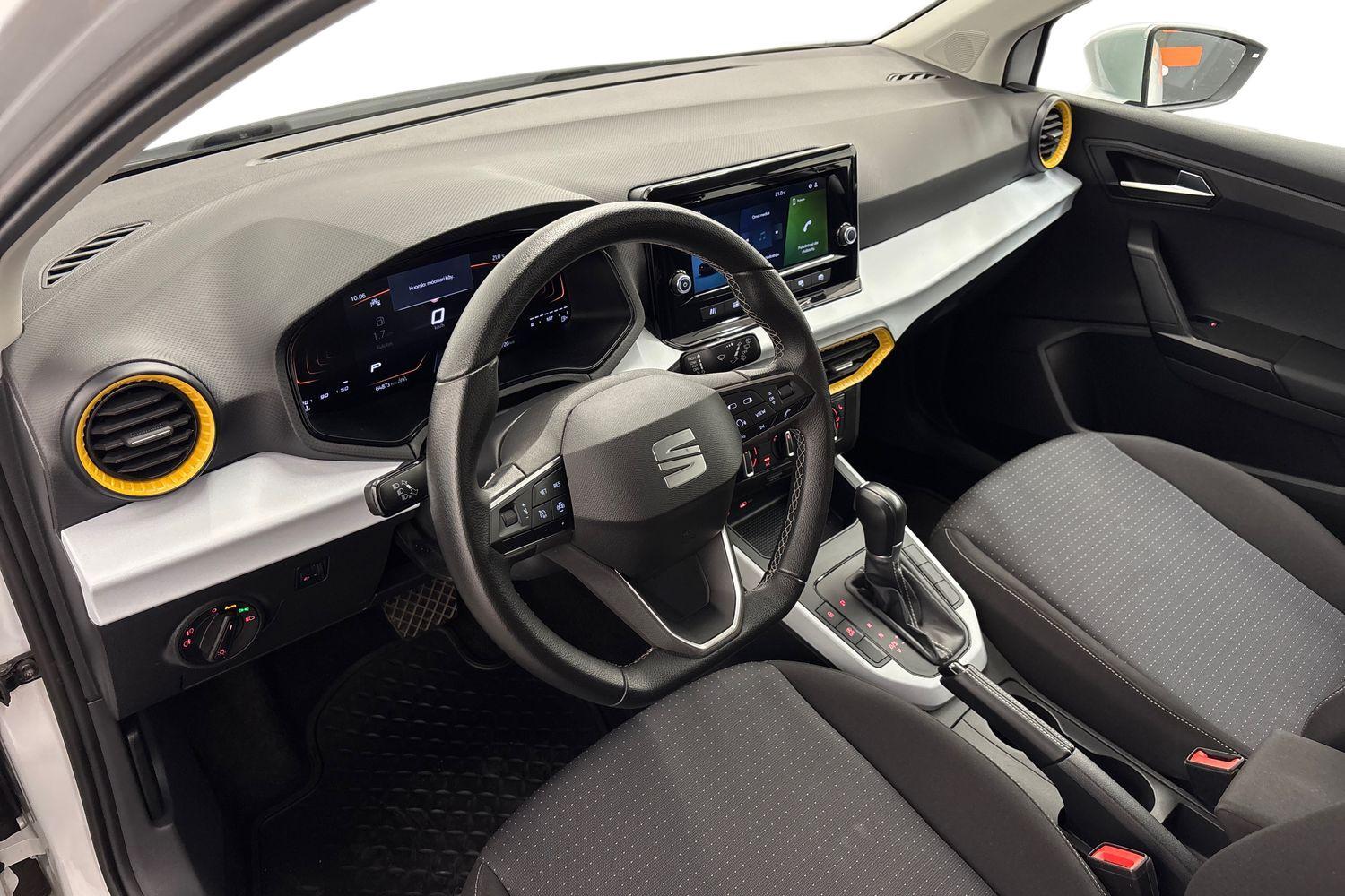 SEAT Arona vaihtoauto