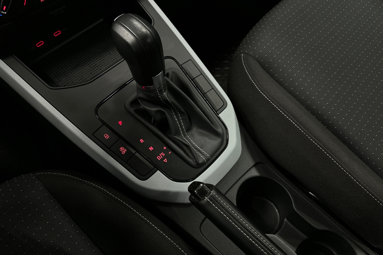 SEAT Arona vaihtoauto