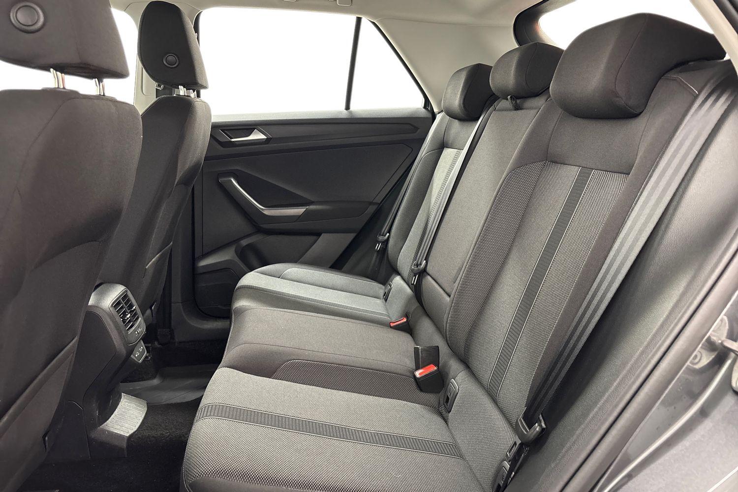 Volkswagen T-Roc vaihtoauto
