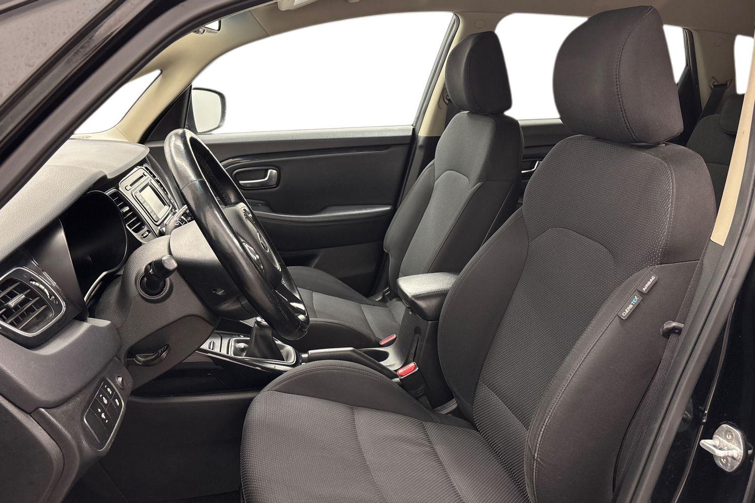 Kia Carens vaihtoauto