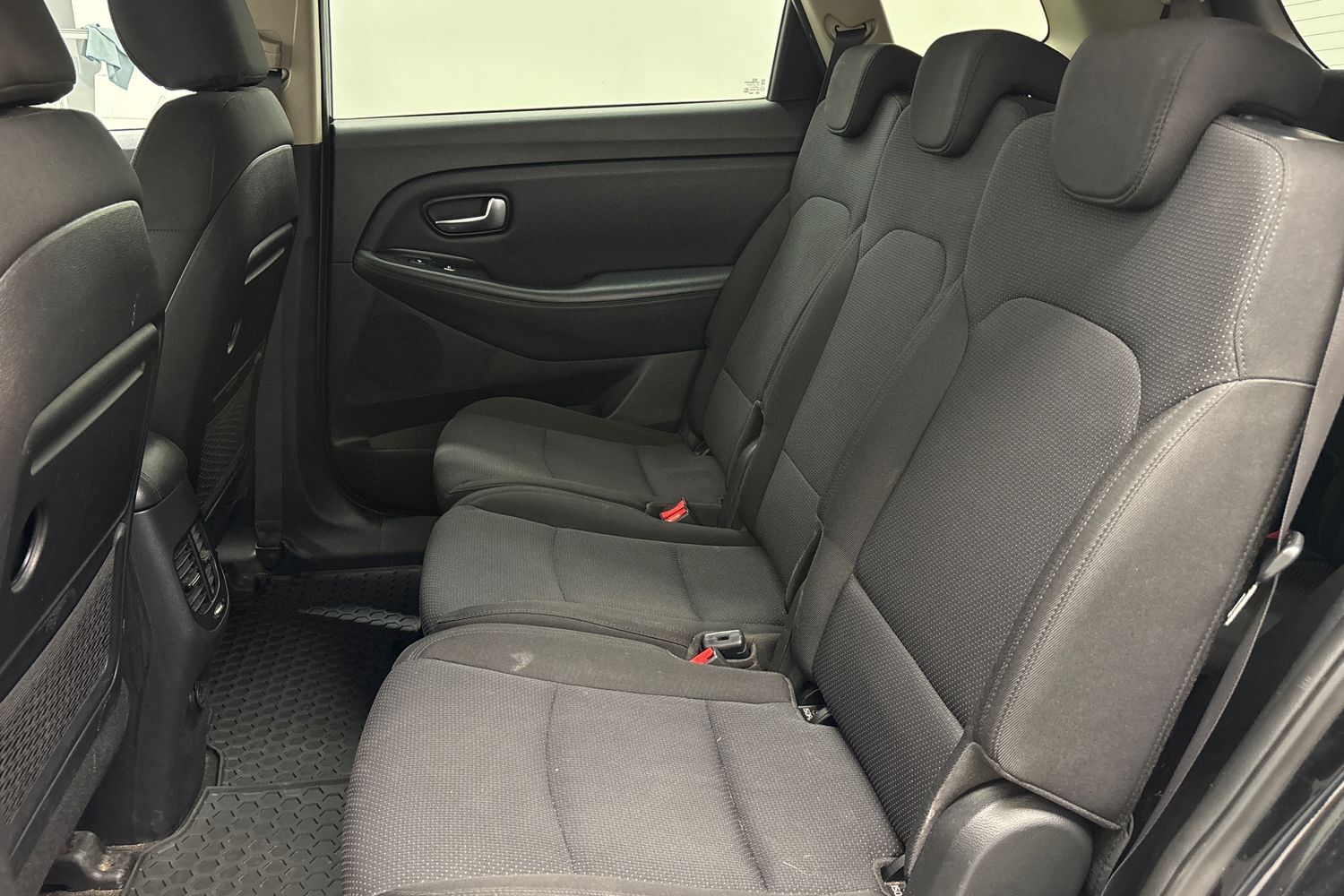 Kia Carens vaihtoauto
