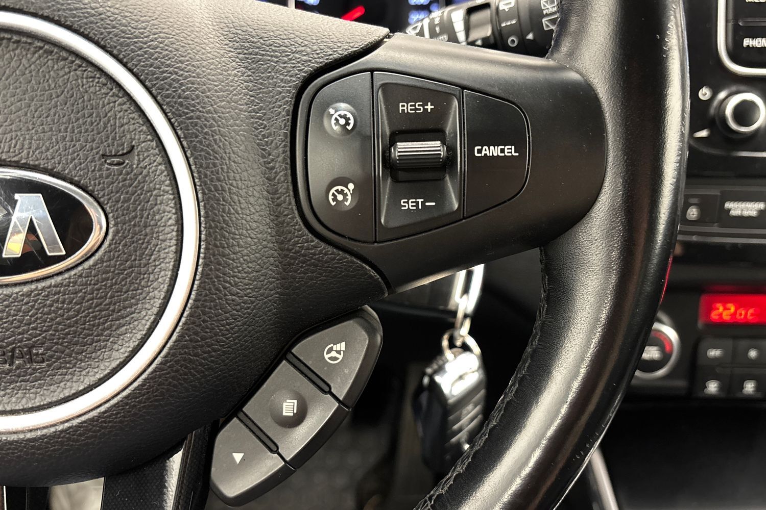 Kia Carens vaihtoauto