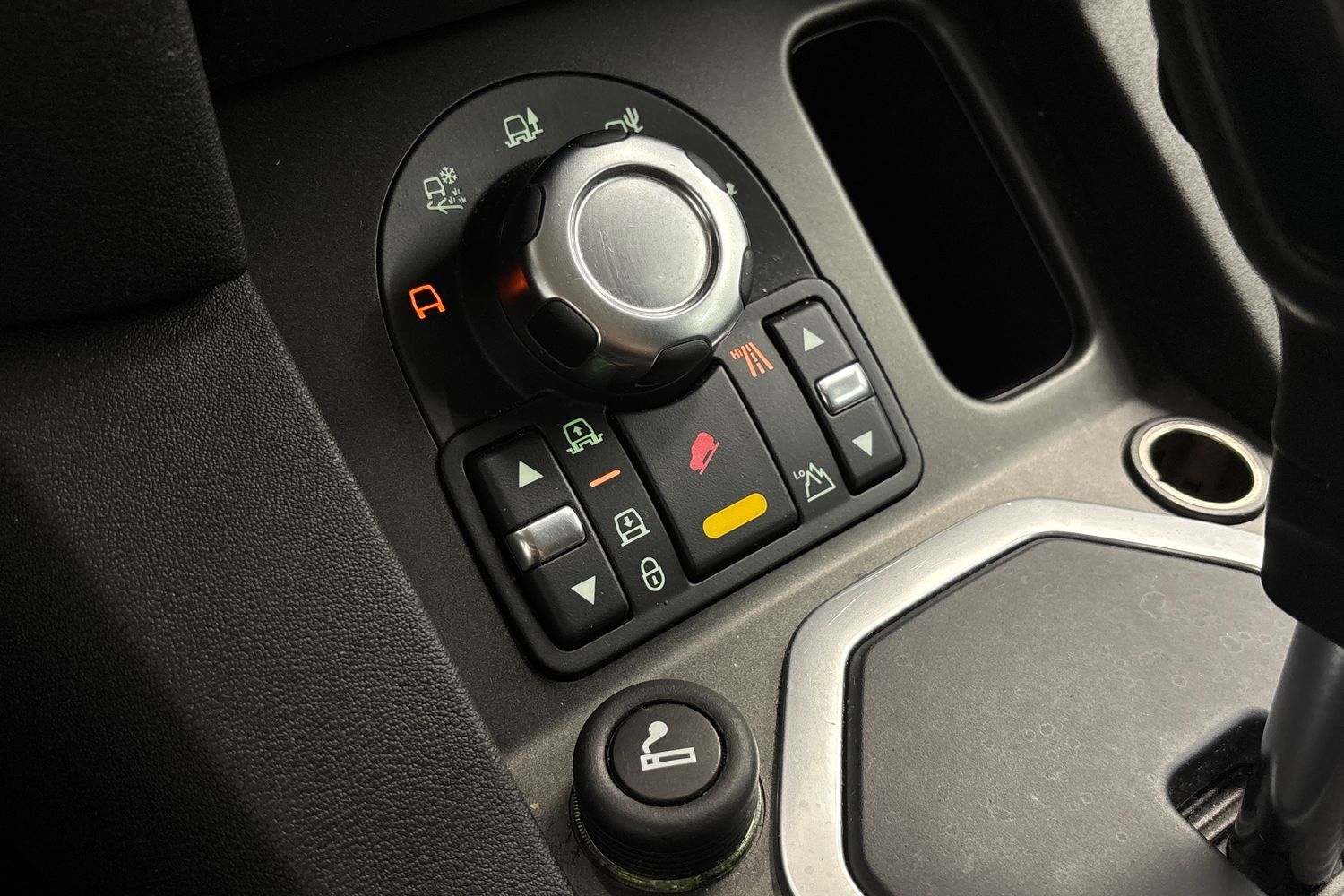 Land Rover Discovery vaihtoauto