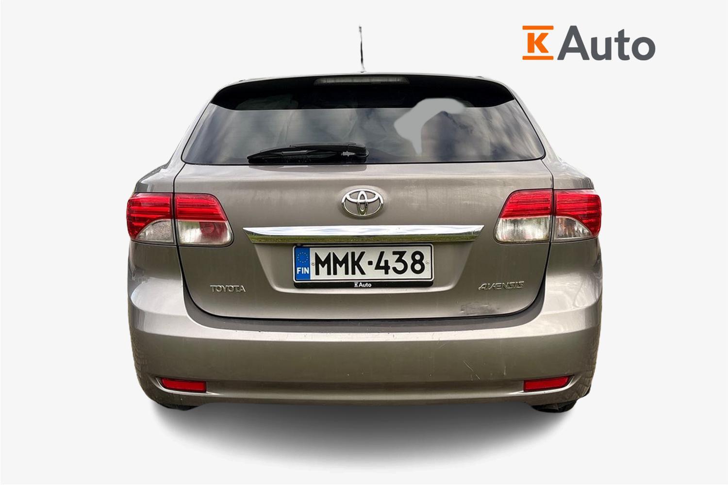 Toyota Avensis vaihtoauto