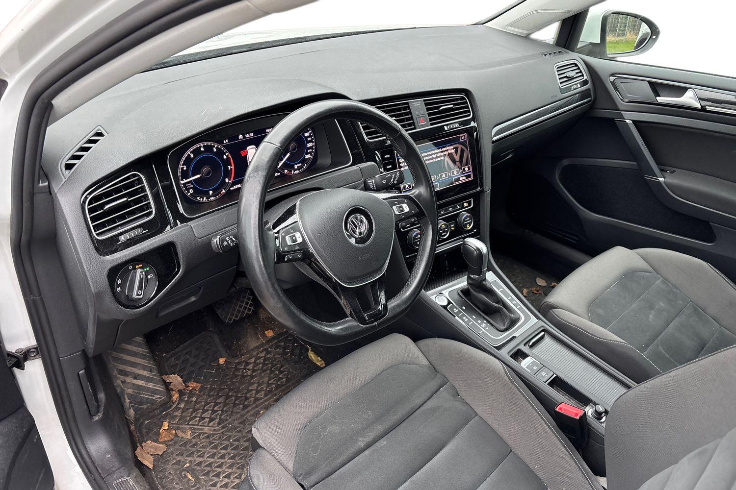 Volkswagen Golf vaihtoauto