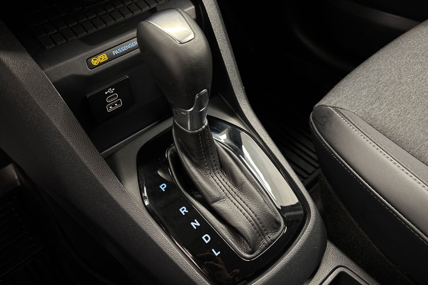 Ford Tourneo Courier vaihtoauto