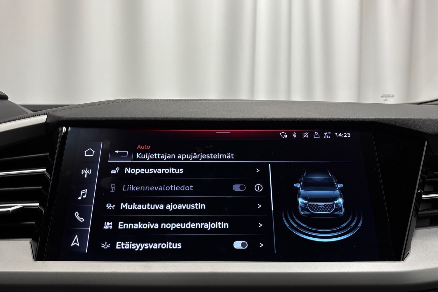 Audi Q4 e-tron vaihtoauto