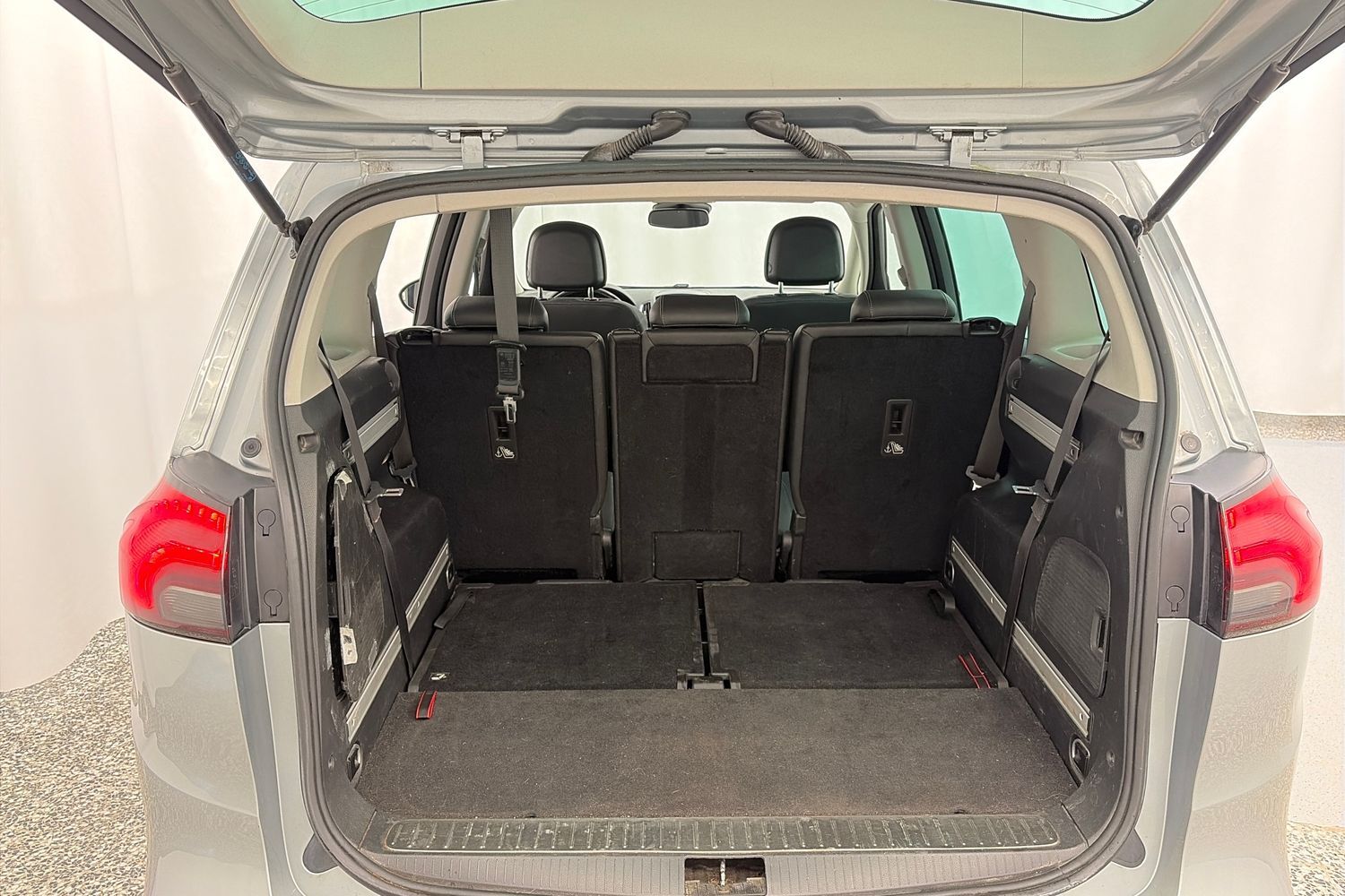 Opel Zafira Tourer vaihtoauto