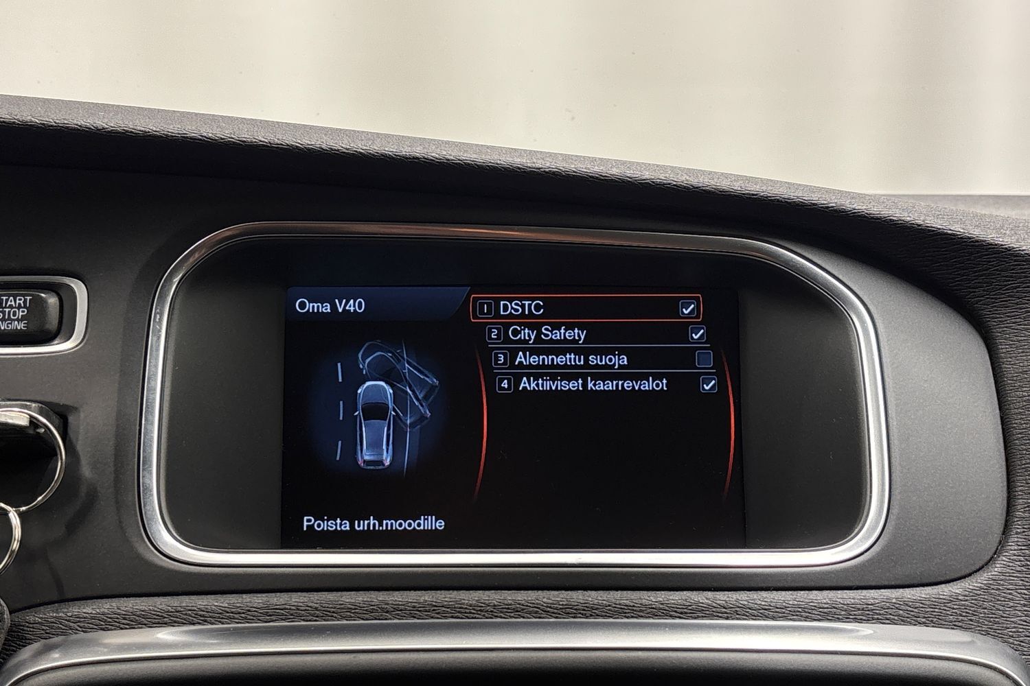 Volvo V40 Cross Country vaihtoauto