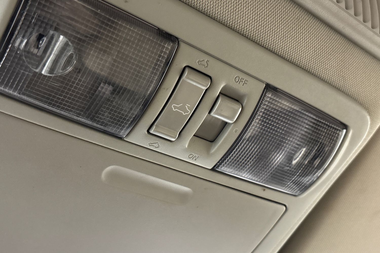 Nissan Pathfinder vaihtoauto