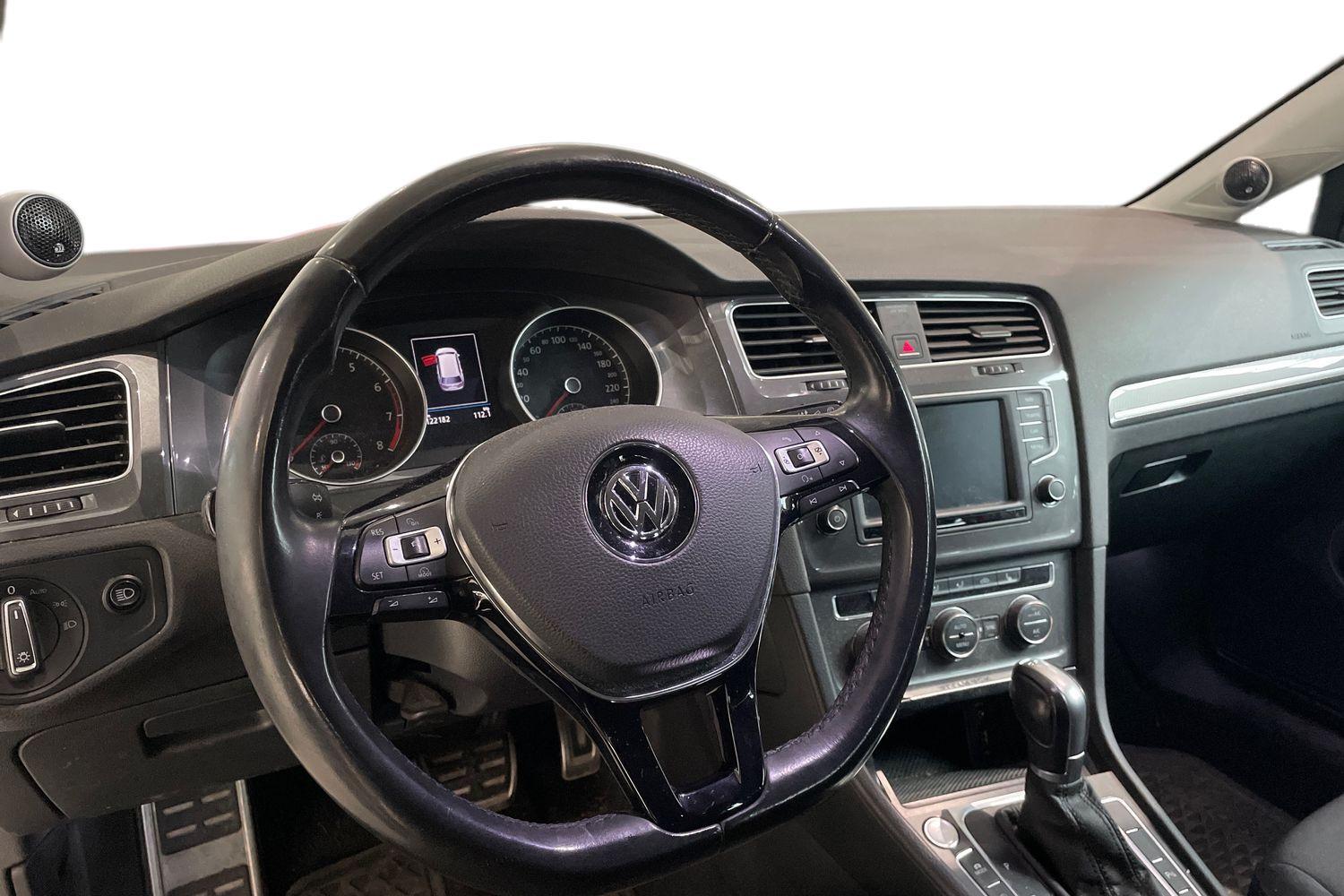 Volkswagen Golf vaihtoauto