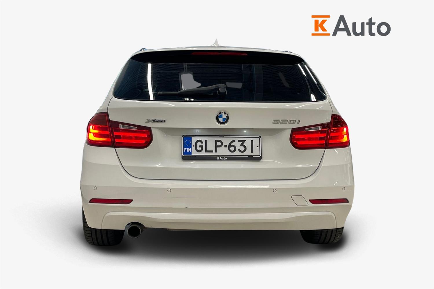 BMW 320 vaihtoauto