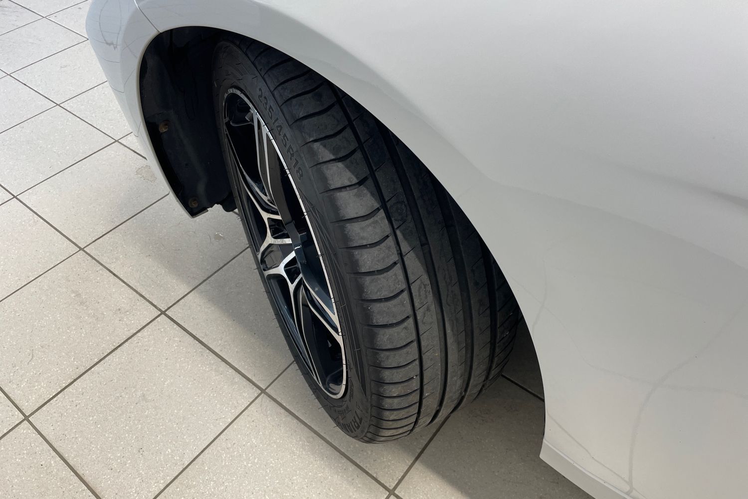 BMW 320 vaihtoauto