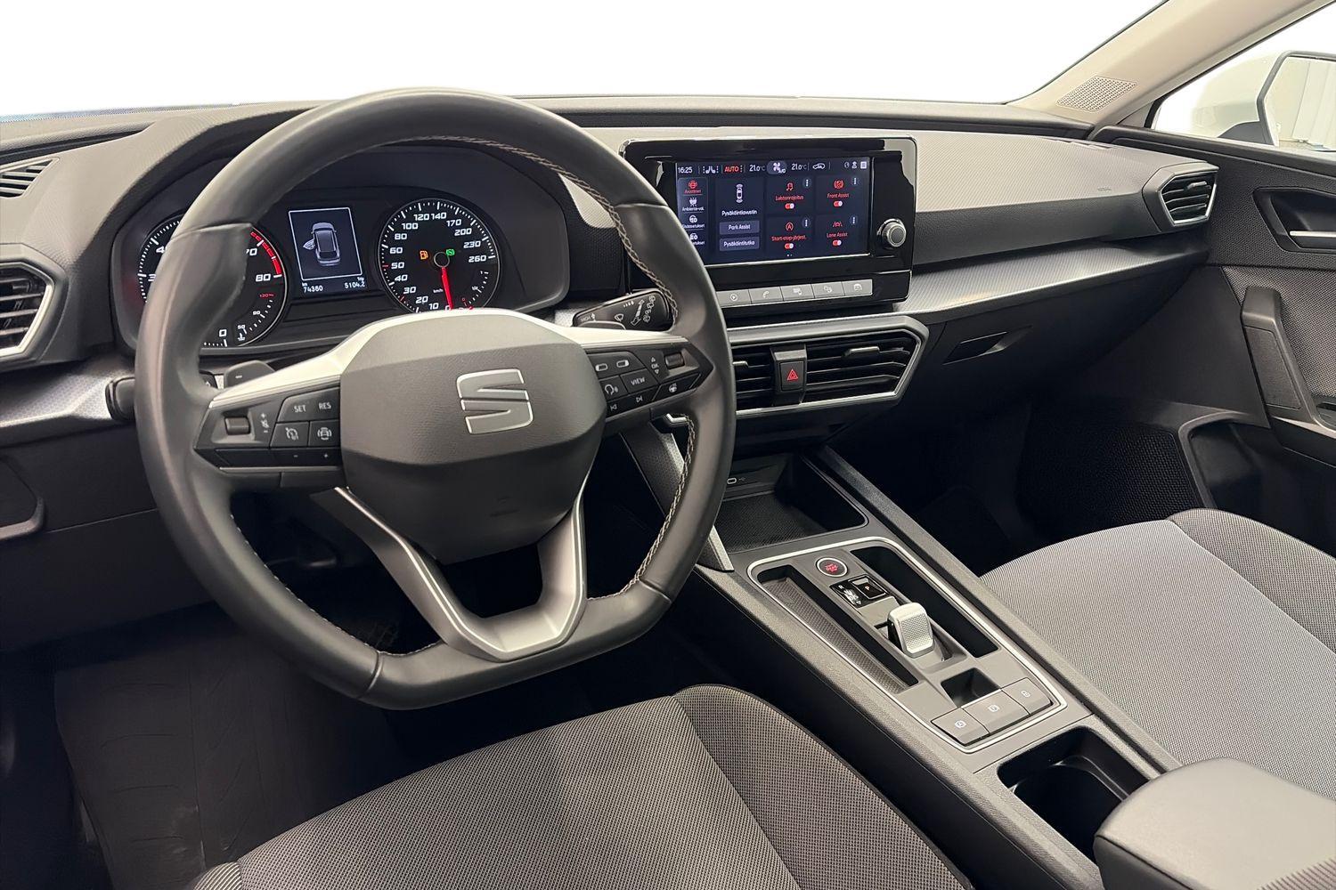 SEAT Leon Sportstourer vaihtoauto