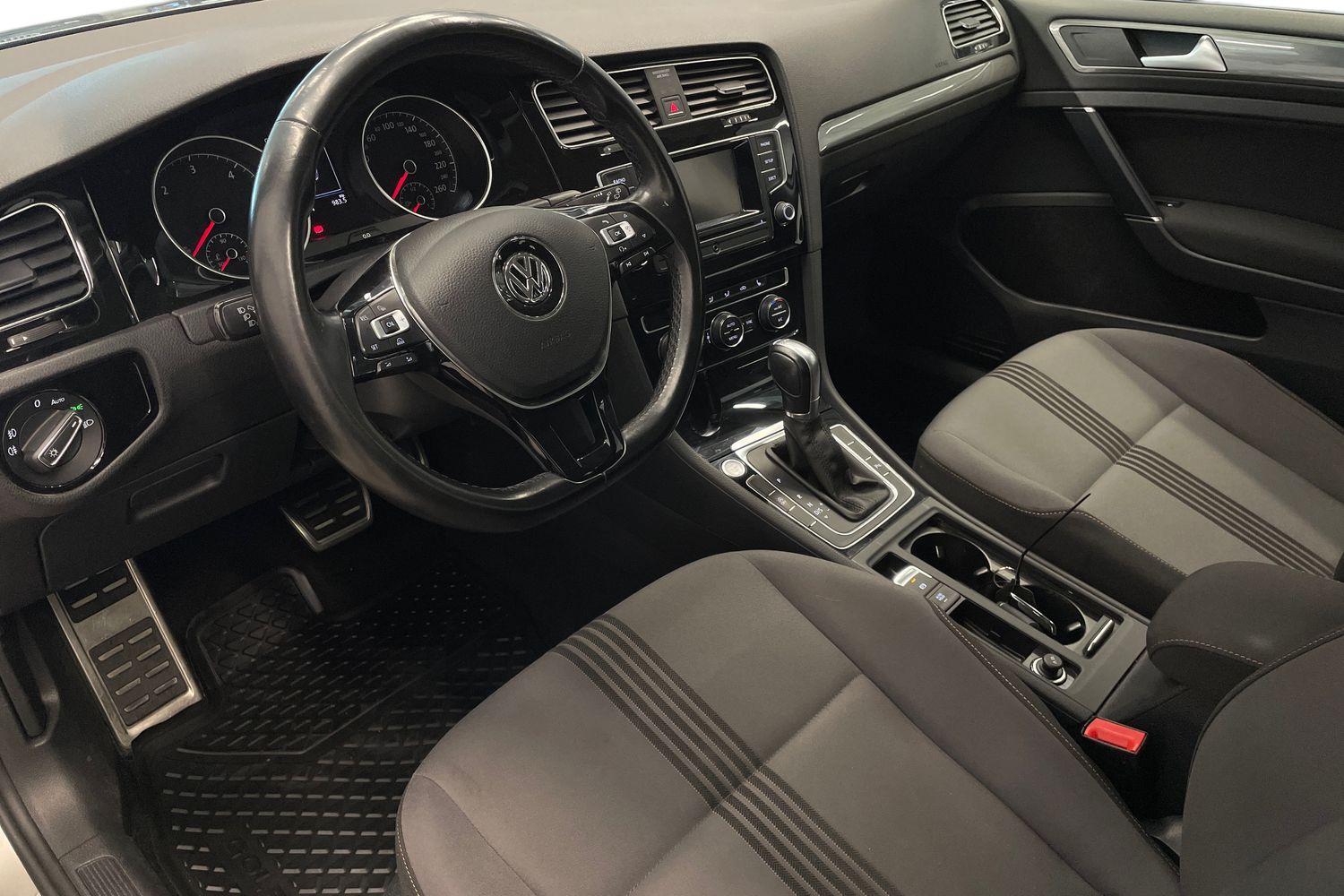 Volkswagen Golf vaihtoauto