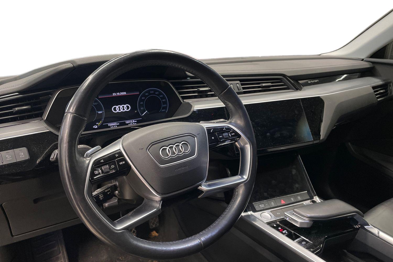 Audi e-tron vaihtoauto