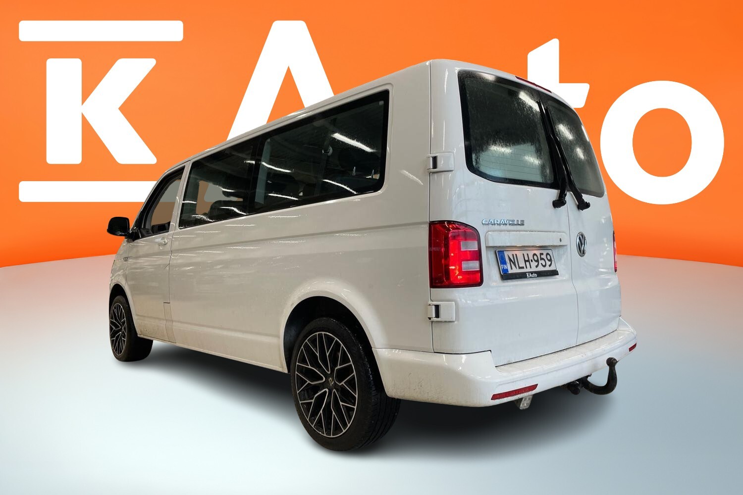 Volkswagen Caravelle vaihtoauto