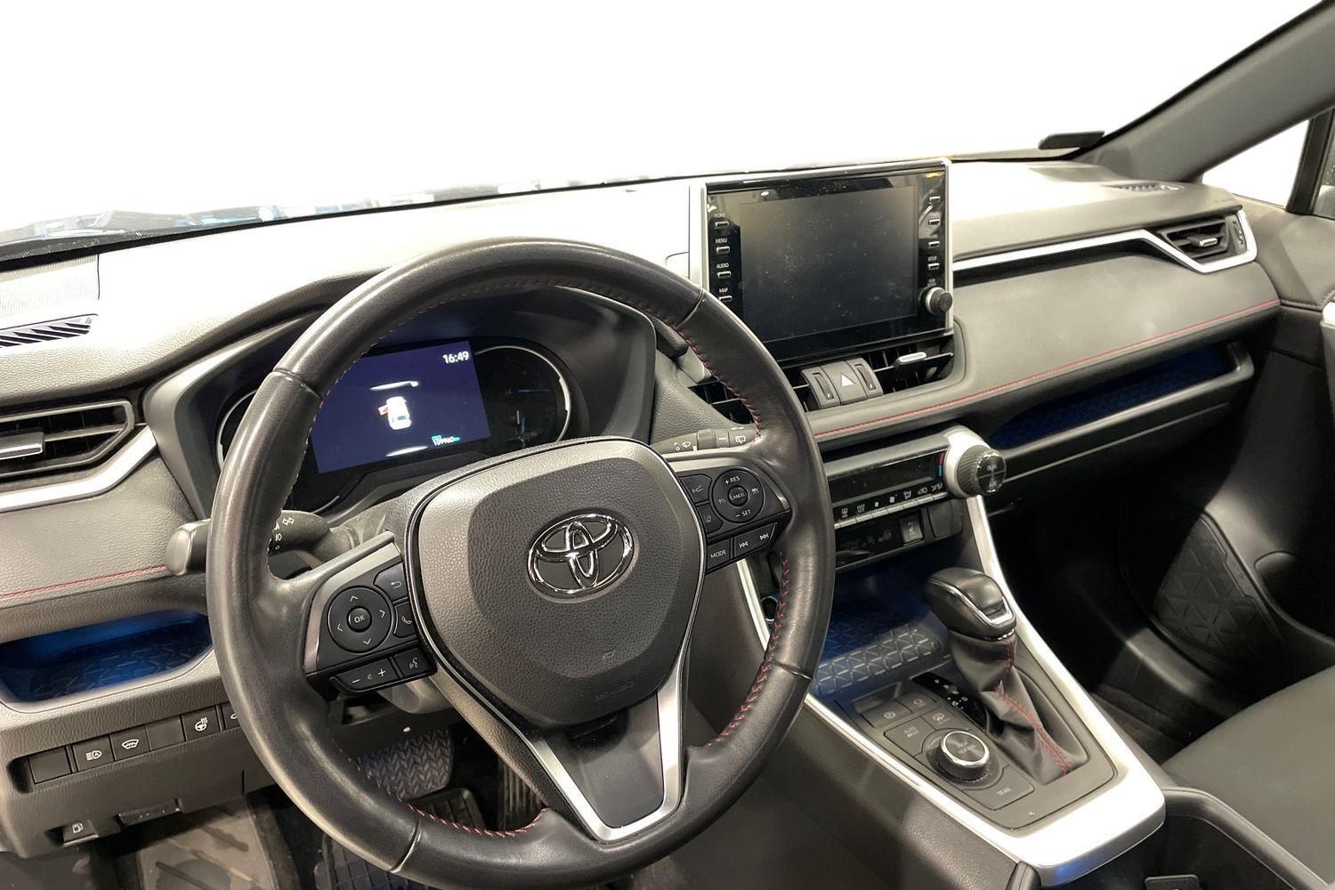 Toyota RAV4 vaihtoauto