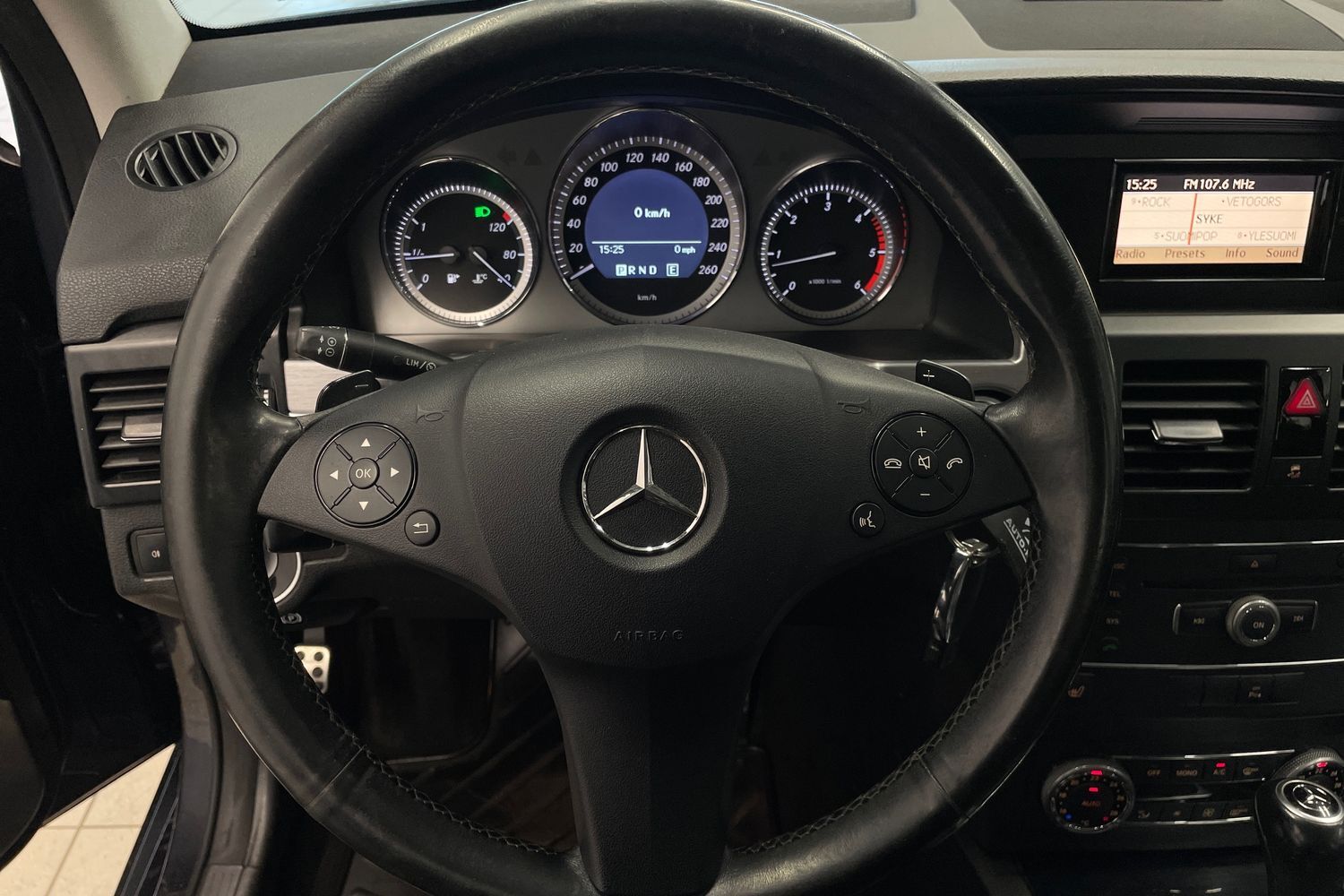 Mercedes-Benz GLK vaihtoauto