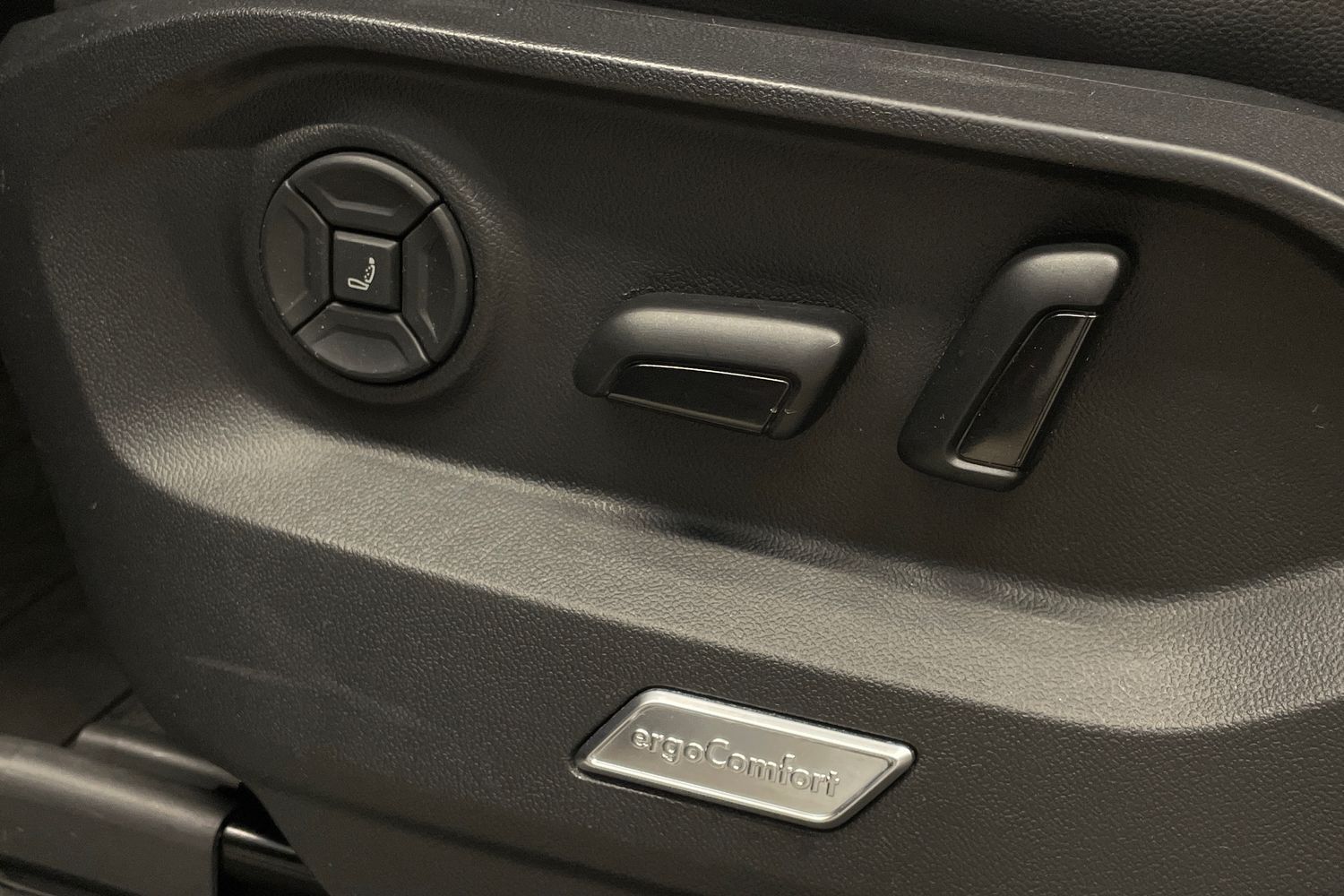 Volkswagen Touareg vaihtoauto