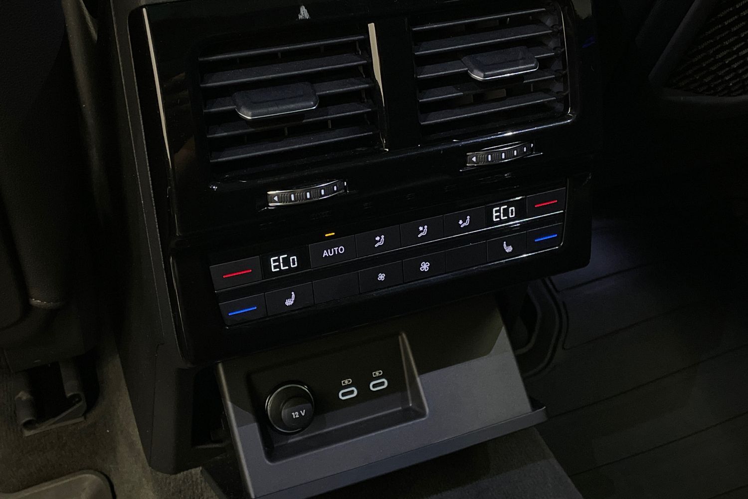 Volkswagen Touareg vaihtoauto