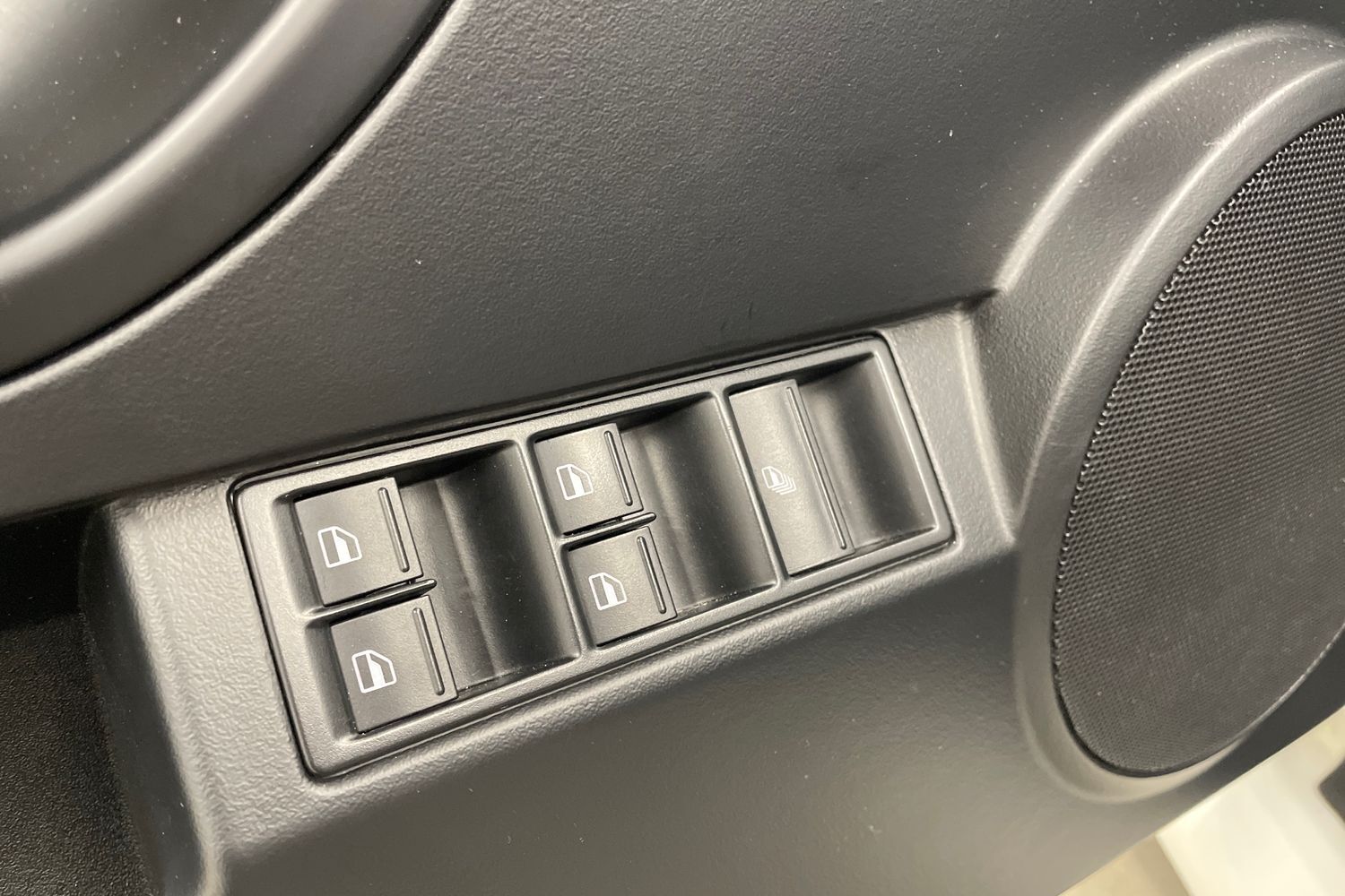 Volkswagen New Beetle vaihtoauto