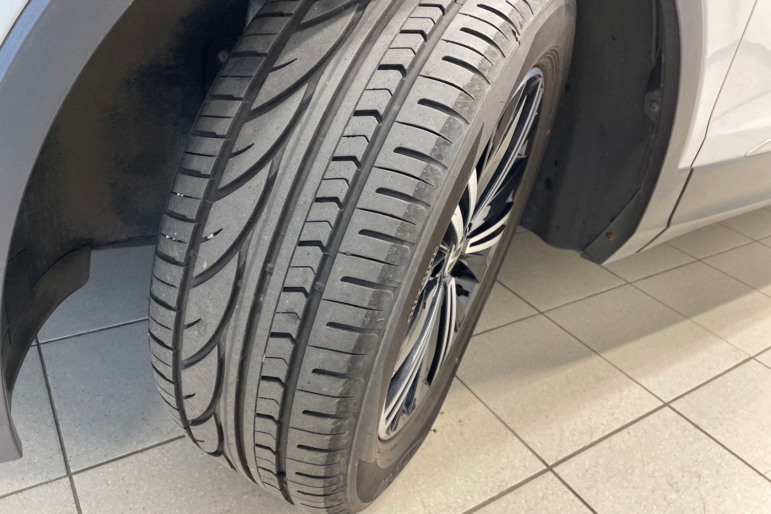 Volkswagen Tiguan vaihtoauto