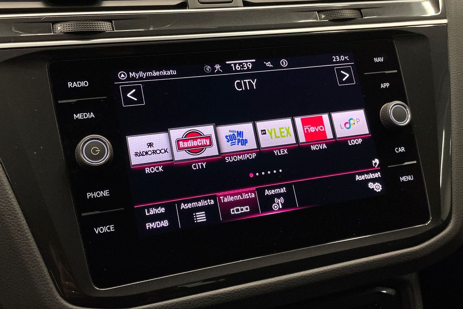 Volkswagen Tiguan vaihtoauto