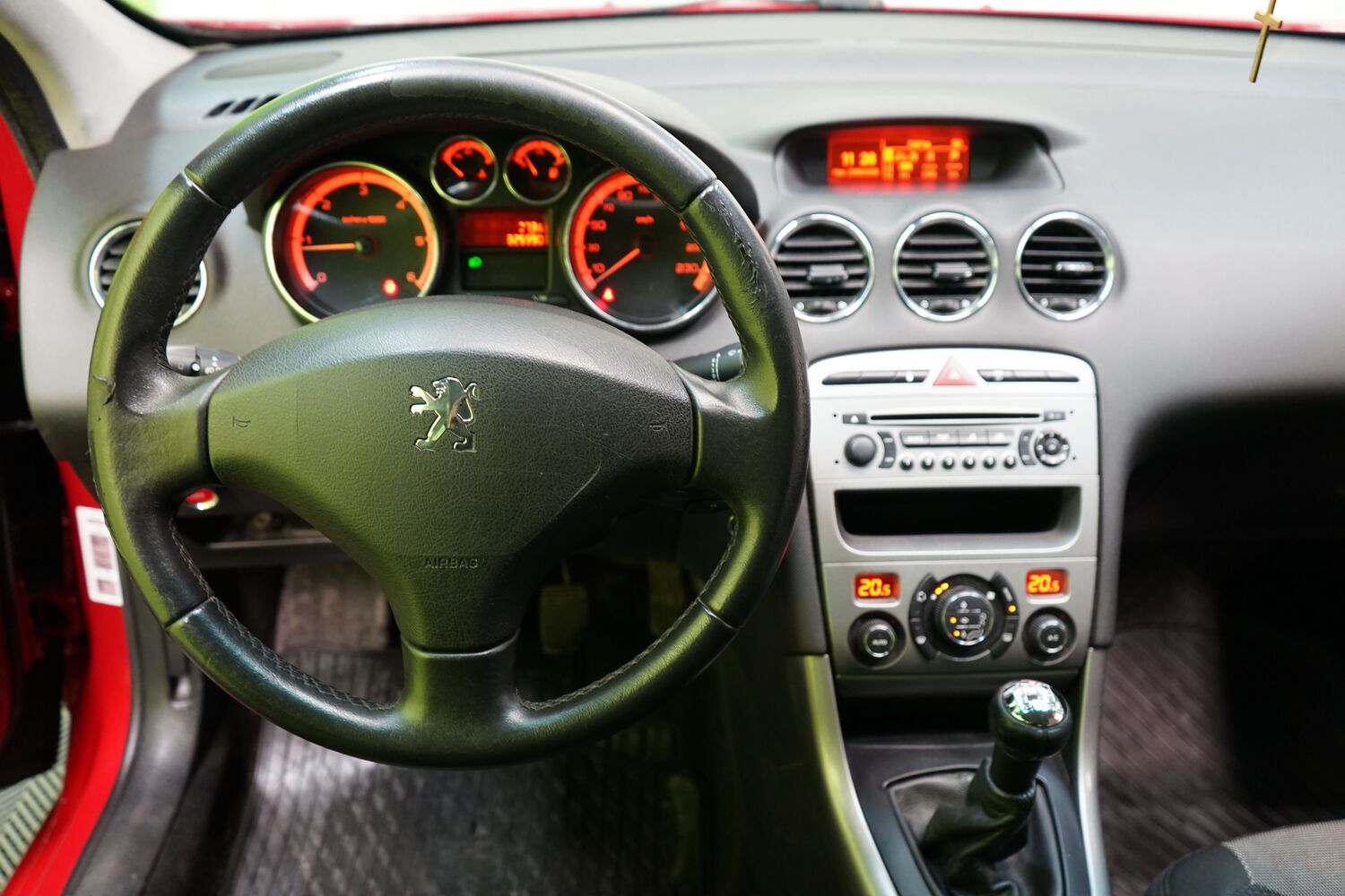 Peugeot 308 vaihtoauto