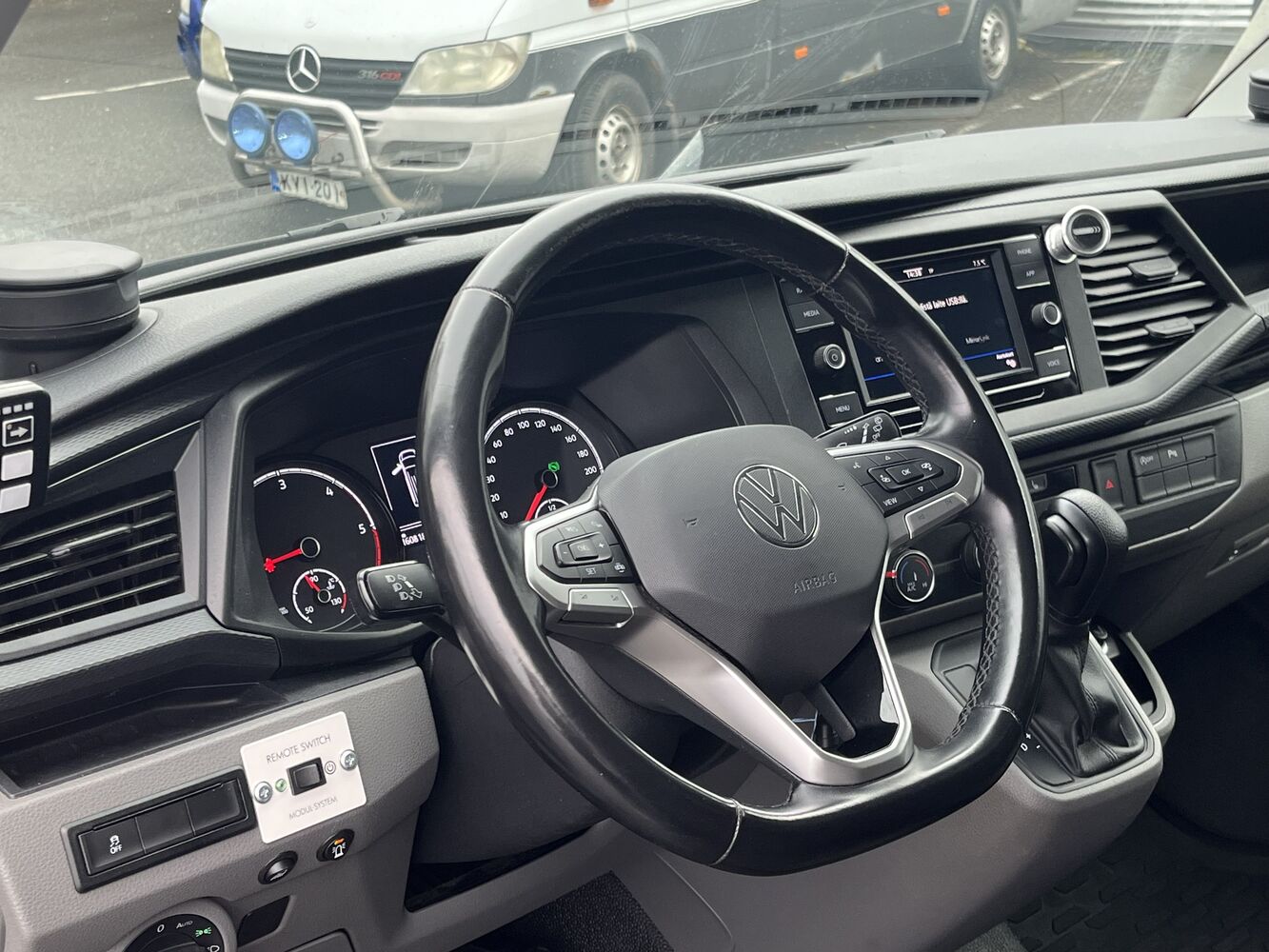 Volkswagen Transporter vaihtoauto
