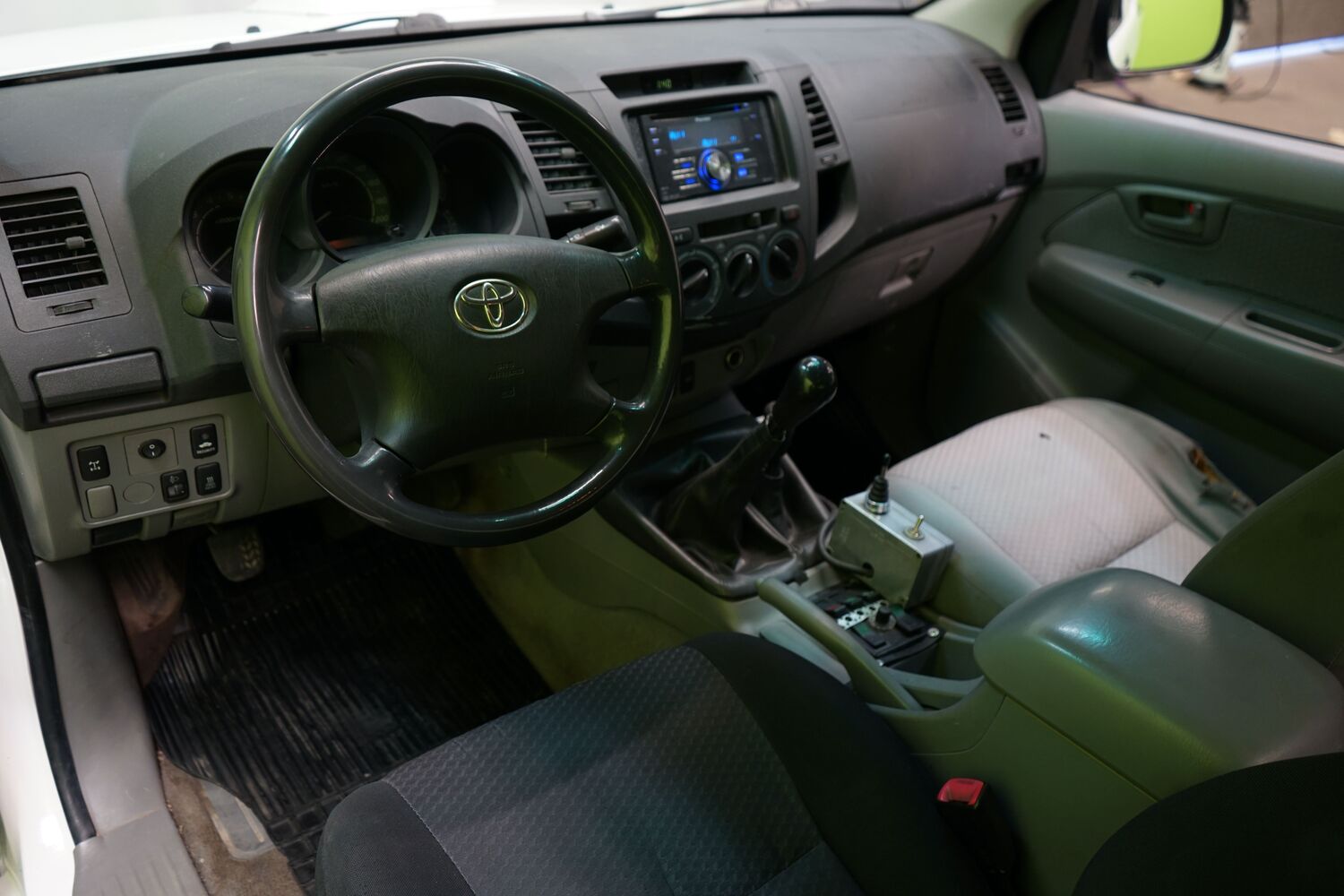 Toyota Hilux vaihtoauto