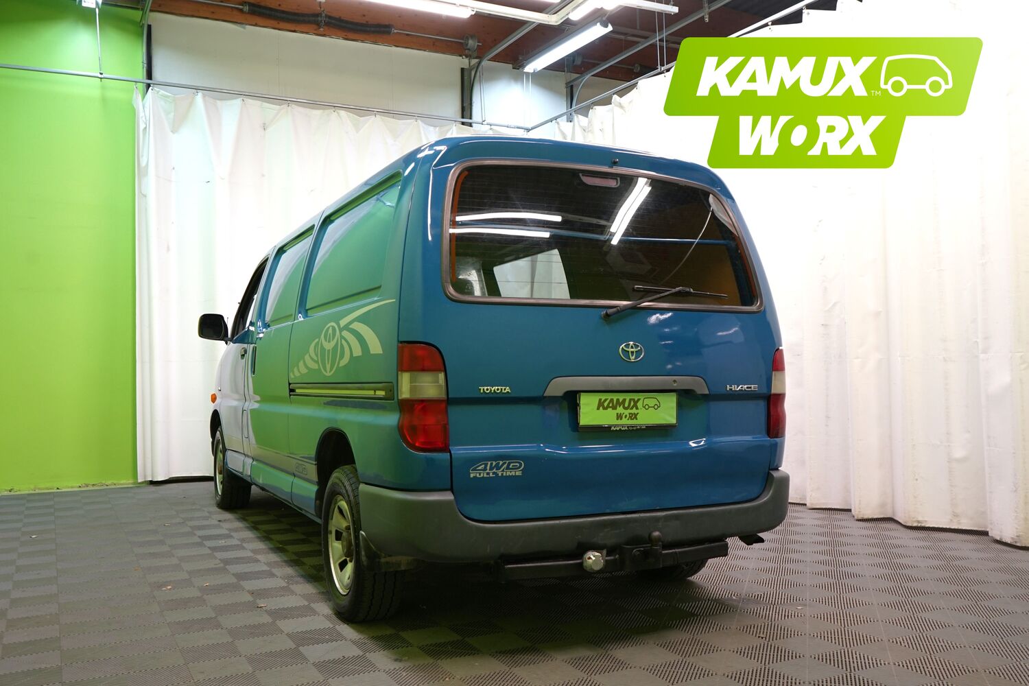 Toyota Hiace vaihtoauto