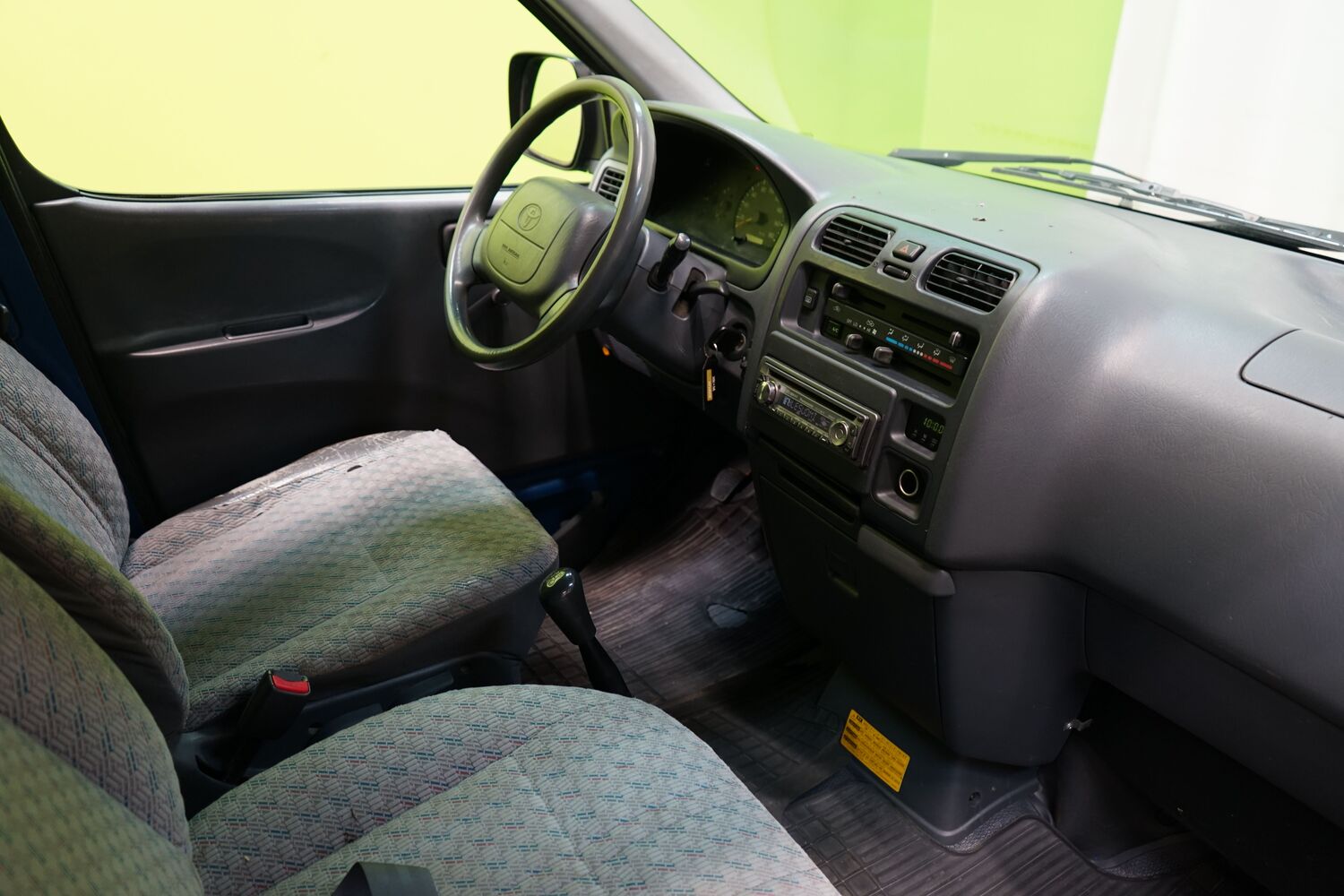 Toyota Hiace vaihtoauto