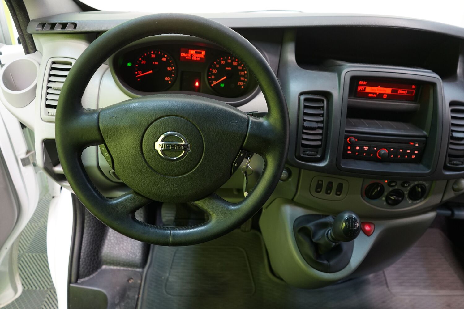Nissan Primastar vaihtoauto