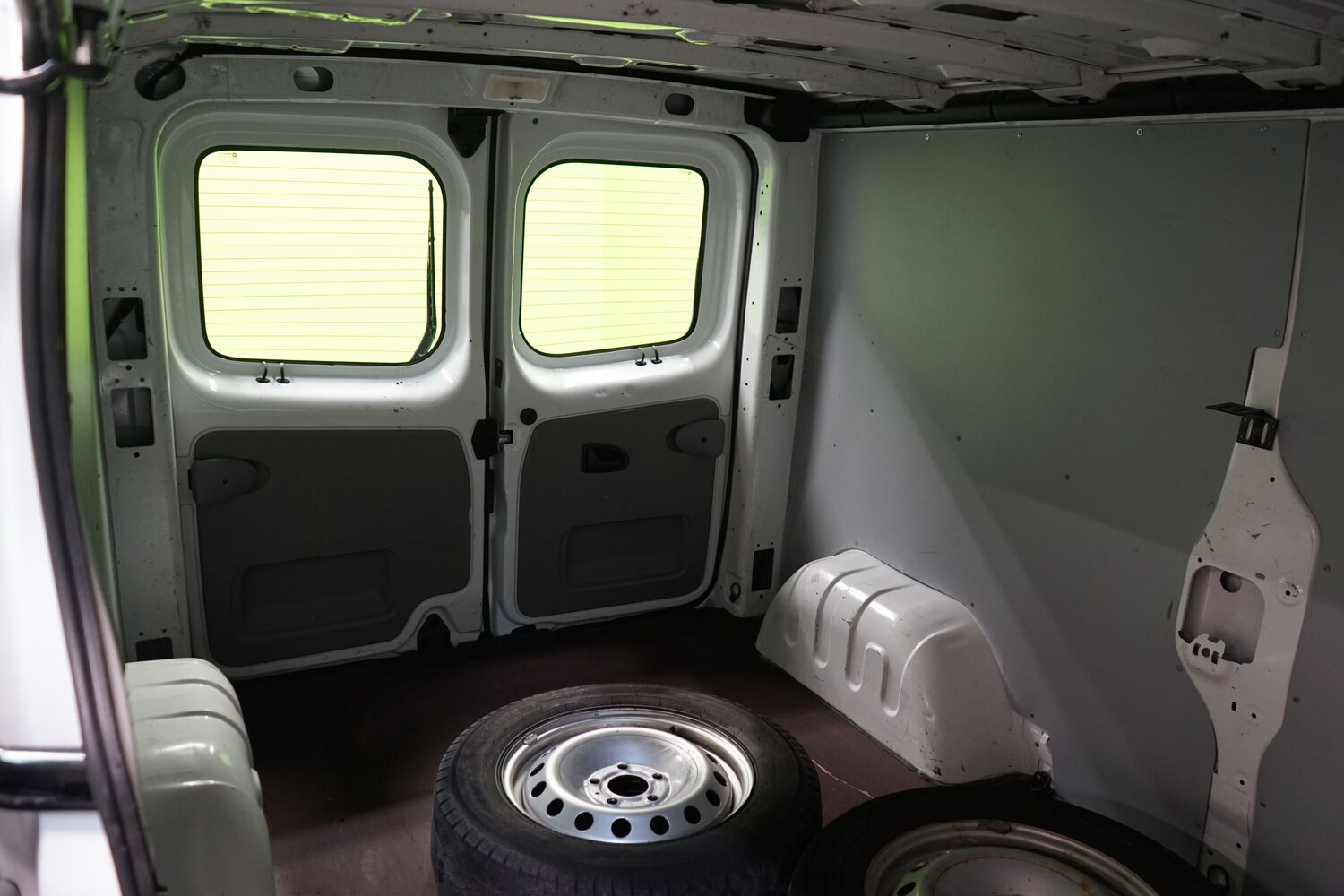 Nissan Primastar vaihtoauto