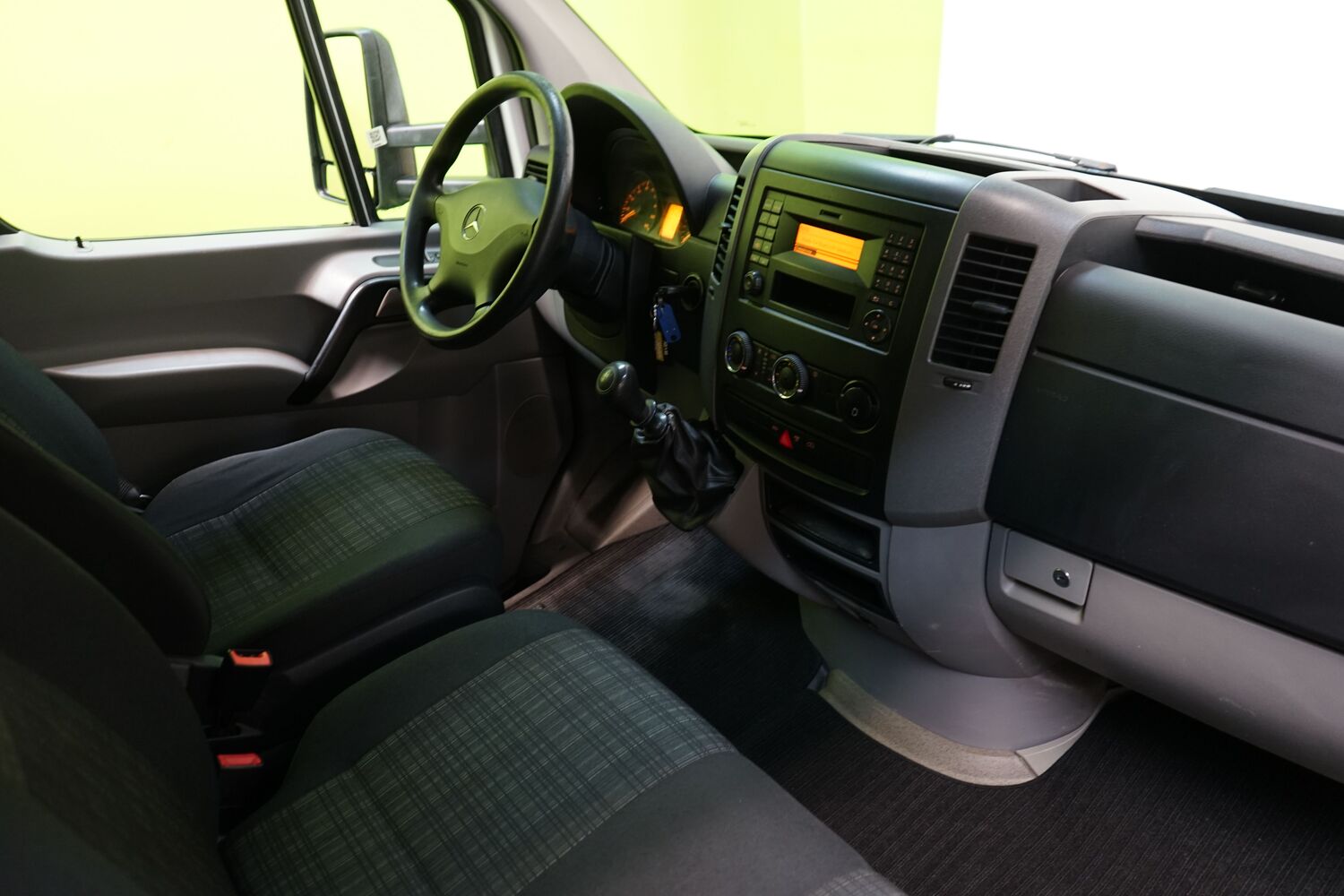 Mercedes-Benz Sprinter vaihtoauto