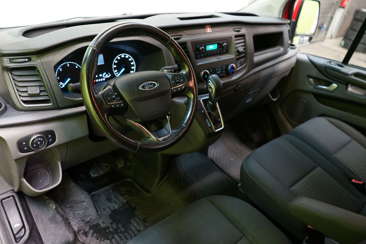 Ford Transit Custom vaihtoauto