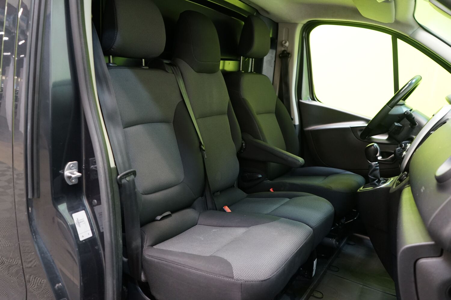 Renault Trafic vaihtoauto