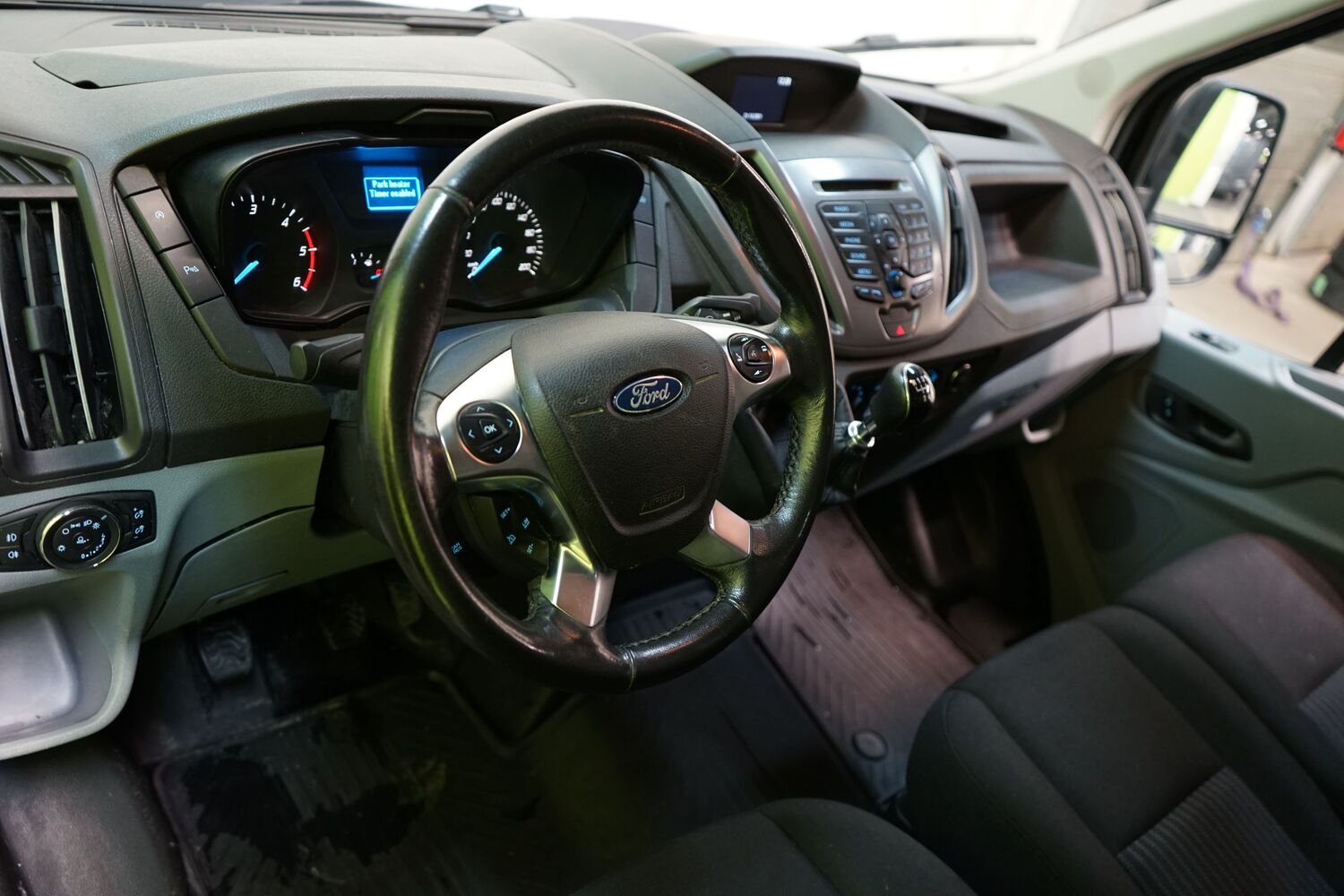 Ford Transit vaihtoauto