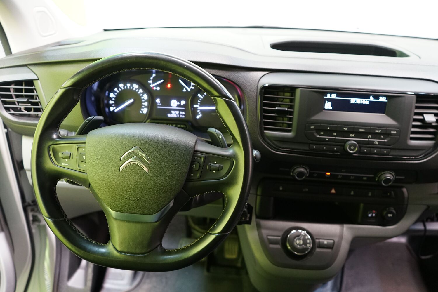 Citroën Jumpy vaihtoauto