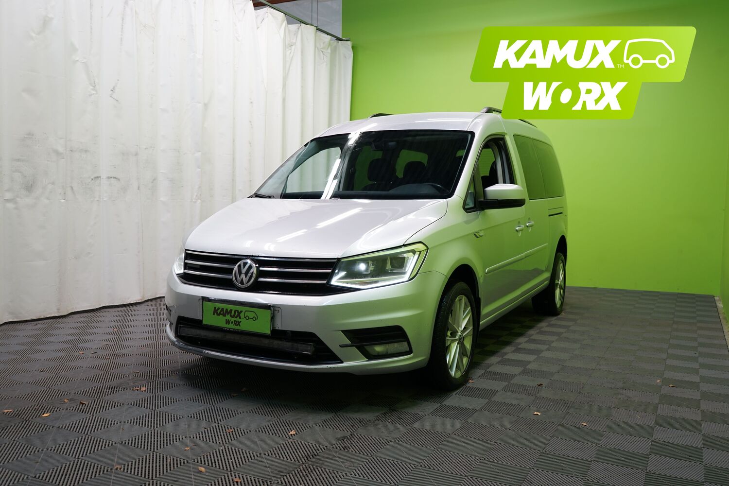 Volkswagen Caddy Maxi vaihtoauto
