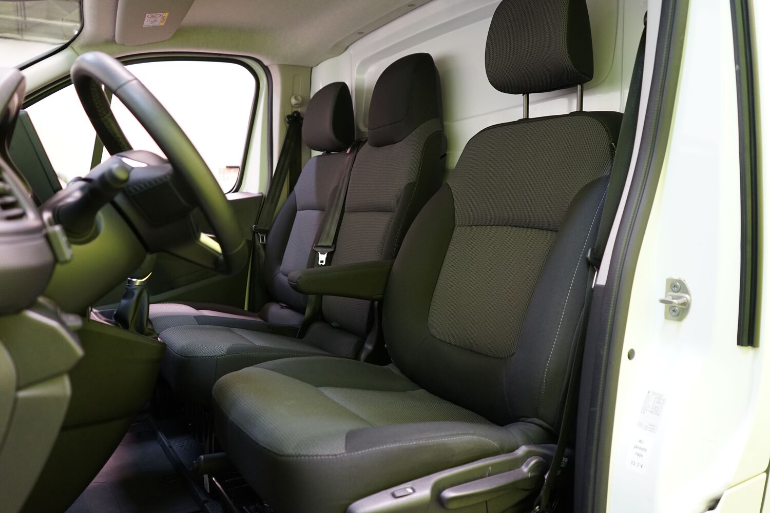 Renault Trafic vaihtoauto